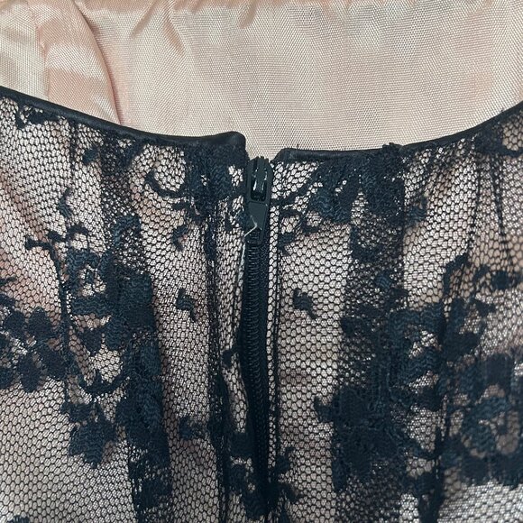 Vintage Strapless Lace Dress - Picture 7 of 12